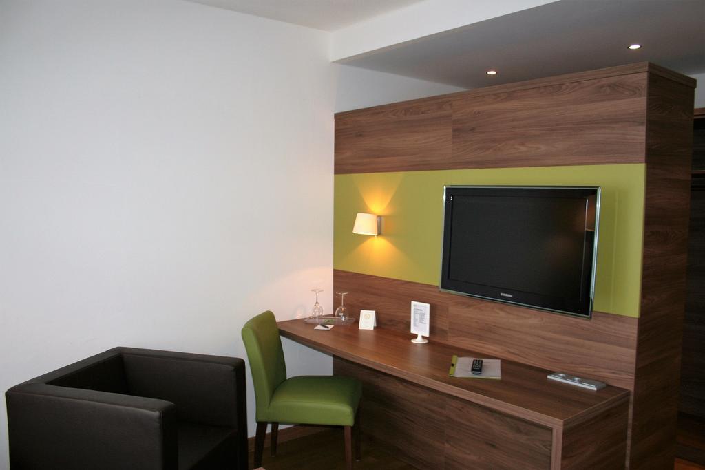 Stadthotel Bernstein Regensburg Ngoại thất bức ảnh