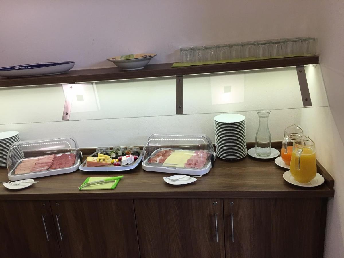 Stadthotel Bernstein Regensburg Ngoại thất bức ảnh